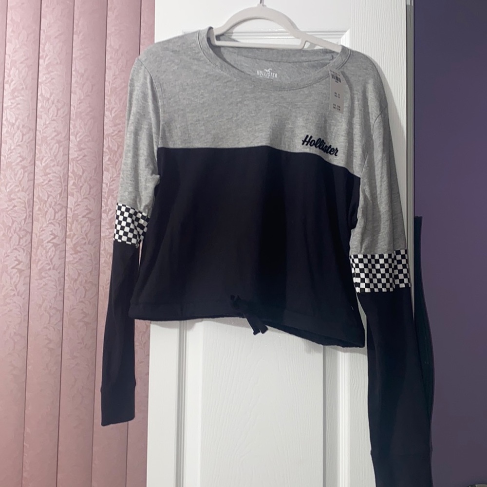 Hollister crop top